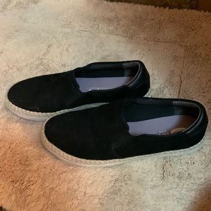 Dr Scholls black slip ons